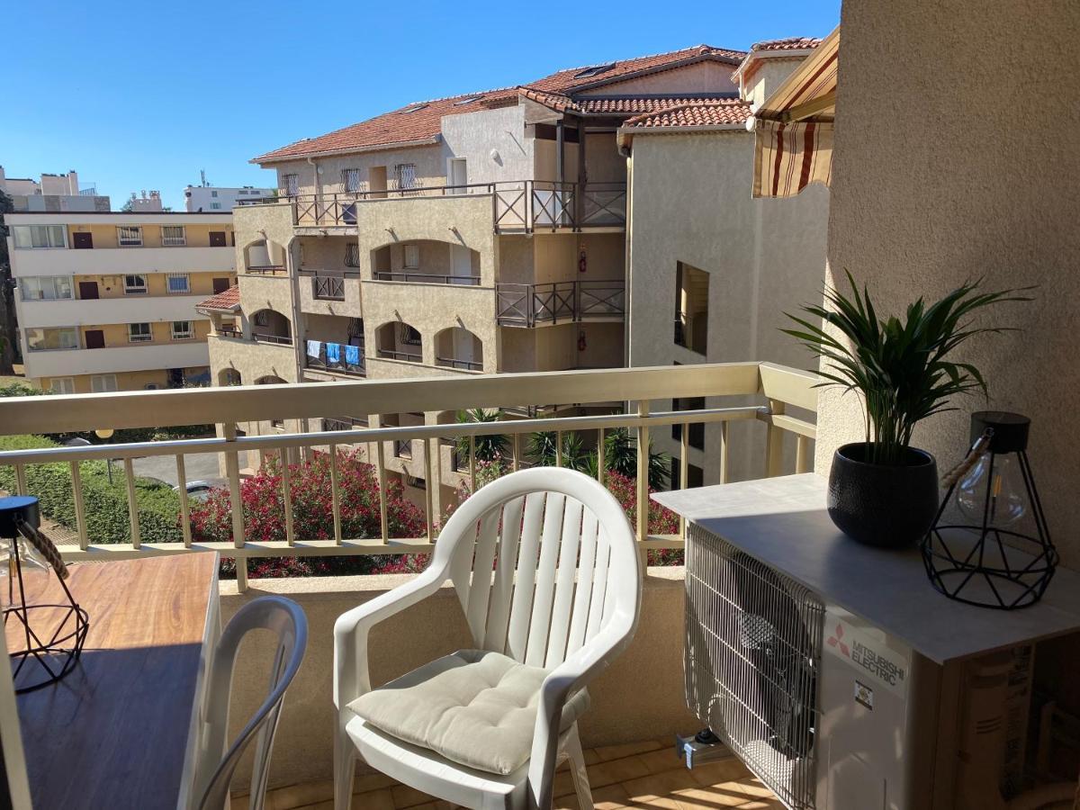 Apartment Superior Santa Cruz Sainte-Maxime Exterior photo